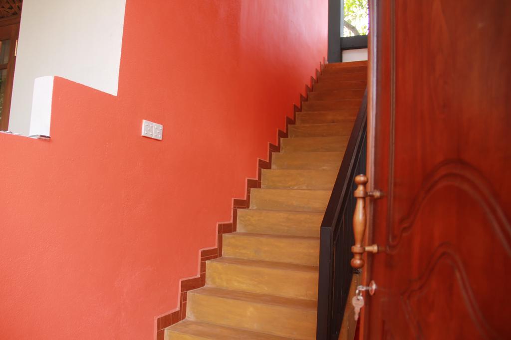 A One Calm Palace Mirissa Exterior foto